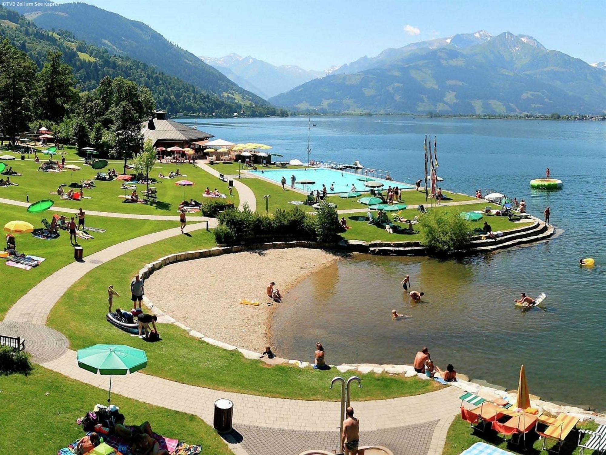 Beautiful Apartment Near Ski Area In Salzburg Zell am See Esterno foto